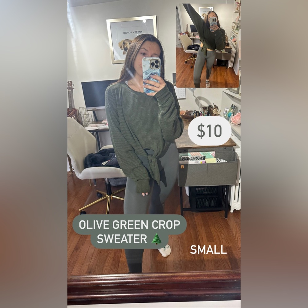 Sweaters + Cardigans - Picture 3 of 10